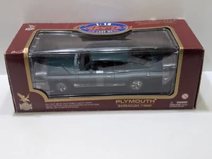 Road Legends 1969 Plymouth Barracuda 383 Diecast 1:18 Green W/stripe #92178 - Picture 1 of 7