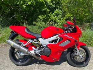 HONDA VTR1000F FIRESTORM, 2001, 7,732 MILES, ONE OWNER FROM NEW ++ RESERVED ++ - Picture 1 of 8