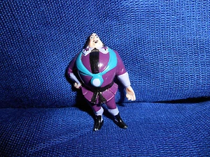 GOVERNOR RATCLIFFE VILLAIN Tiny Figurine POCAHONTAS Euro NESTLE MAGIC Disney 1st - Picture 1 of 5