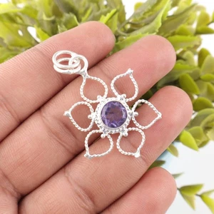 Dainty Iolite Gemstone 925 Sterling Silver Clover Shape Pendant Handmade Jewelry - Picture 1 of 3