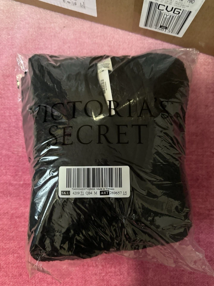 New Victorias Secret Pink Black Zip Up Sherpa Size Medium - Image 1 of 1