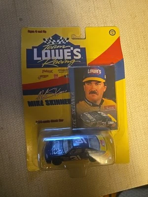 Mike Skinner NASCAR Action Team Lowes Racing 1:64 Diecast Car - Image 1 of 2