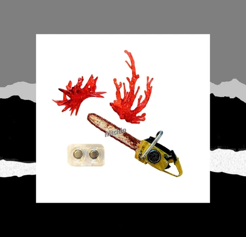Mezco One:12 Leatherface - CHAINSAW & BLOOD SPLATTER FX 1/12 Scale Fodder Cover