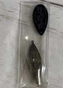 Navetta per chiacchiere vintage in metallo made USA con ago filettatrice cucito nozioni collezionisti - Foto 1 di 4