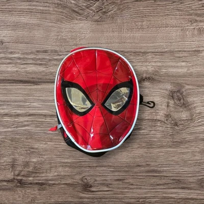 Nuevo bolso de lonchera con forma aislada Marvel Spider-Man con correa Foto 1 de 3