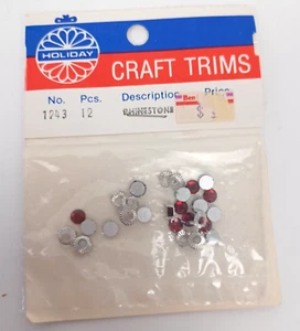 Vintage Holiday Craft Borten rot Strass #1243 - 12 Stück Neu aus altem Lagerbestand - Bild 1 von 4