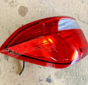 FORD ECOSPORT REAR OUTER TAIL LIGHT NEARSIDE LEFT MK1 1.0L (14-17) CN1513405 - Picture 1 of 11