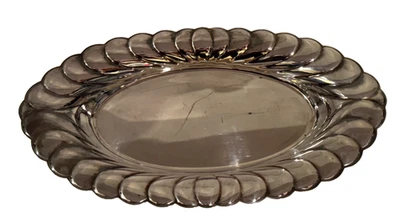 Plato de servir festoneado W.M Rogers plateado Waverly 3819 Foto 1 de 3