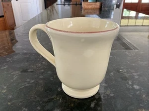 Vietri Crema Mug - Picture 1 of 4