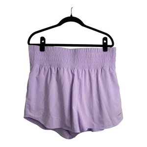 Nike One Dri-FIT Ultra High Waisted 3" Brief Lined Training Shorts Light Purple - Bild 1 von 8
