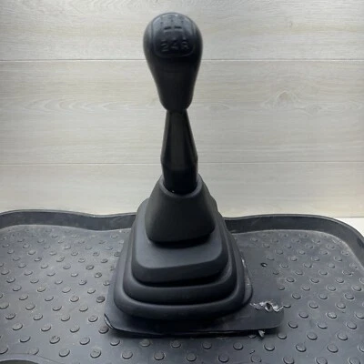 96-97 Chevrolet S10 5 Speed M/T Shifter W/ Boot & Knob Assm OEM 15150006 - Image 1 of 4