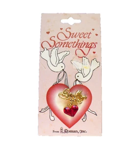 Römer PIN Valentinstag Vintage HERZ Be My rot Strass Tac Sweet Somethings NEU - Bild 1 von 5