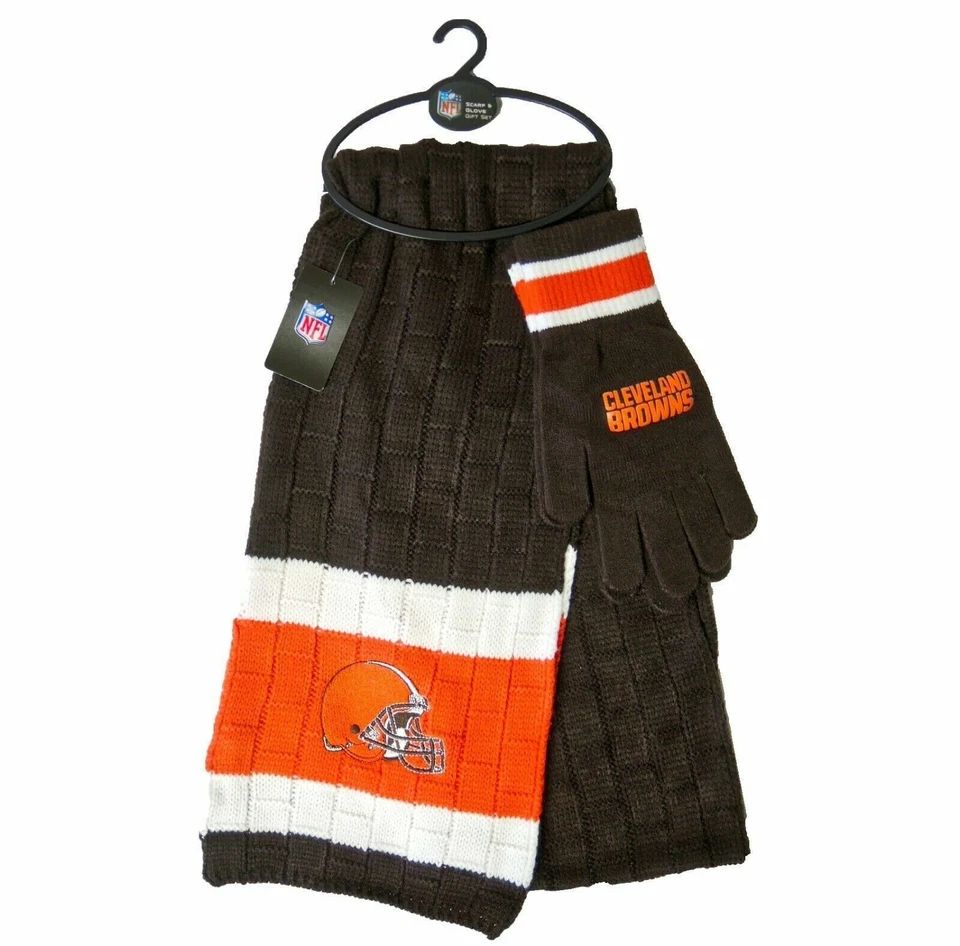 LITTLE EARTH NFL Unisex Cleveland Browns Knit Scarf and Glove Holiday Gift Set new in packag