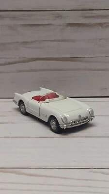  1953 Model Chevrolet Corvette Maisto Motorized VTG Working Diecast  - Image 1 of 4