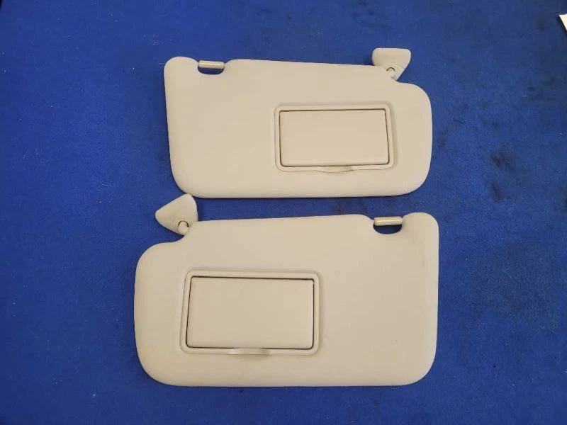 Par de parasoles delanteros Nissan Leaf 2011-2012 espejo parabrisas superior 1856 Foto 1 de 4