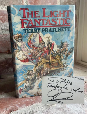 The Light Fantastic (Discworld) - SIGNED by Terry Pratchett  - 1st Edition - Image 1 of 4