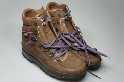 BOTAS DE SENDERISMO RAICHLE CLÁSICAS DE CUERO GORE-TEX TALLA EUR 8, US 9 W NOS Foto 1 de 3