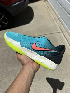 Taglia 14 - Nike Kool-Aid x Ja 2 'Tropical Punch' IF0302-800 *SPEDIZIONE VELOCE* - Foto 1 di 6
