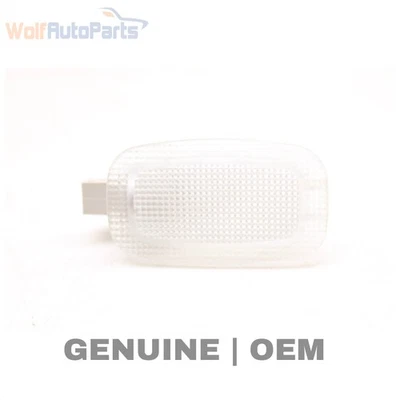 2017-2018 MERCEDES-BENZ G550 4X4 - 车内灯 2218200401 — 第 1/4 张图片