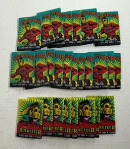 1x Topps THE ROCKETEER Walt Disney Movie Rare NEW Cards Sticker Wax Pack 1991 - Foto 1 di 5