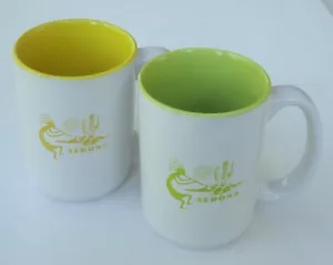 2 neue andere Sedona Arizona Keramik Kaffeebecher Wüstenszene Kokopelli - Bild 1 von 11