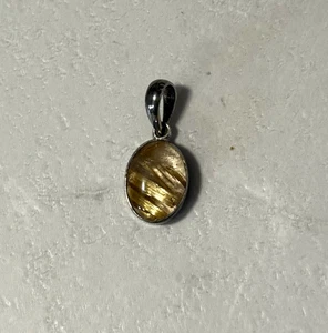 Vintage Gold/Yellow Rutilated Quartz 925 Sterling Silver Necklace Pendant - Picture 1 of 4