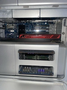 Apple Mac Pro A1186 Desktop Xeon 5150 2.66GHz NO HDD NO RAM - See Desc Untested - Afbeelding 1 van 8