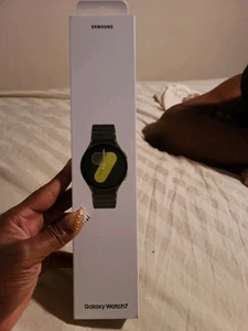 Samsung Galaxy Watch 7 - Zdjęcie 1 z 2