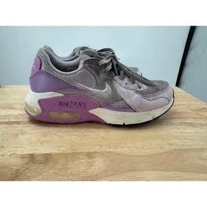 Nike Classic Air Max Women's 6.5 Athletic Running Shoes Low Violet Star Sneakers - Picture 1 of 9
