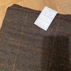 Tartan Fabric Made In Scotland 100% Wool Length 280cm x Width 150cm Tweed - Picture 1 of 2