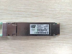 CISCO QSFP-100G-FR-S 100GBASE FR QSFP Transceiver, 2km over SMF LC transceiver - Picture 1 of 3