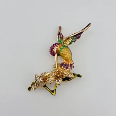 Napier Hummingbird Brooch Pin Rhinestone Flower Bird Gold Tone Jewelry Art - Image 1 of 4
