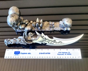 SKULL Fantasy Dagger/ Letter Opener/Knifer w. Base - Picture 1 of 9