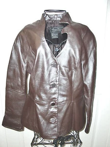 Chaqueta con botones de cuero metálico marrón de lujo "TERRY LEWIS" talla 8P. ¡Linda! - Imagen 1 de 10