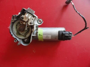 88-96 CORVETTE C4 WINDSHIELD WIPER MOTOR w/out COVER 22154988 C41480-7 - Picture 1 of 3
