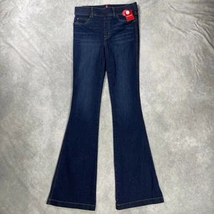 Jeans svasati Spanx nuovi con etichetta, piccoli petite in tonalità mezzanotte - Foto 1 di 15