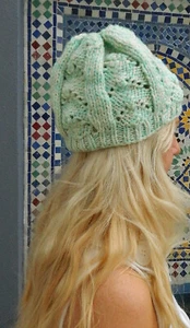VINTAGE Tea Cosy 1970s-80s Original Boho Retro Knit  Beanie - Picture 1 of 5