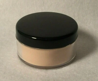 LIGHT Loose Mineral Makeup Foundation Made in USA Limited Ingredients 30g jar - Image 1 of 2