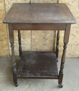 VINTAGE TWO TIER TROLLEY OCCASIONAL SIDE COFFEE TABLE, TURNED LEGS FURNITURE Q - Picture 1 of 7