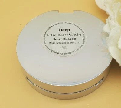 It Cosmetics Your Skin But Better CC Airbrush Perfecting Powder Deep 0.33 oz New - Image 1 of 4