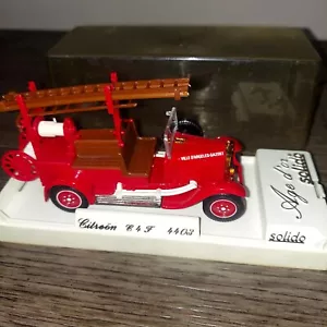 Solido 1/43 Scale Diecast 4408 - Citroen C4F Fire Truck Red In Plastic Case - Picture 1 of 9