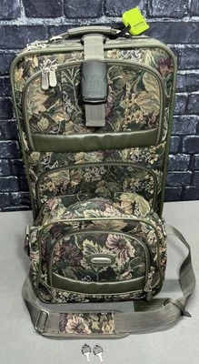 Vintage JC Penney Protocol 2 Pc. Luggage Floral Tapestry Set Pull Along/Carry On - Image 1 of 4