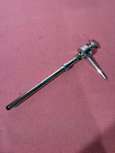 Brazo de soporte largo para batería Yamaha. Usado. "Tubo de 7/8"" de 13,5"" de largo". - Imagen 1 de 7