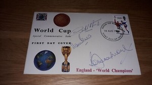 Beautiful Clean Bobby Moore, Geoff Hurst And Martin Peters  Signed World Cup fdc