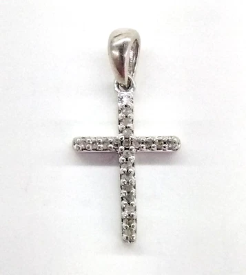 Colgante pequeño cruz diamante natural plata de ley FZZ Foto 1 de 3