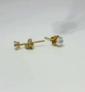 9ct Yellow Gold Stud Earrings Cubic Zirconia Stones Hallmarked 3mm x 12mm - Picture 1 of 4