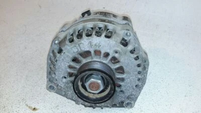 Alternador usado compatible con: GMC Envoy 2008 5,3 grado A Foto 1 de 4