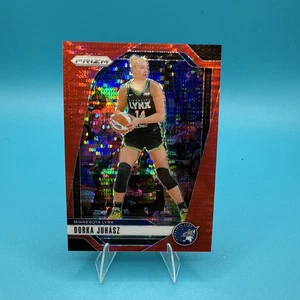 2024 Panini Prizm WNBA - Dorka Juhasz #123 Red Pulsar Prizm /299 - Bild 1 von 2