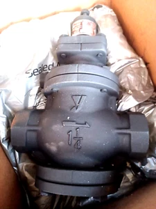 ARMSTRONG PRESSURE VALVE Steam 32 1 1/4 SERVICE Fitting NOS Industrial - Picture 1 of 15