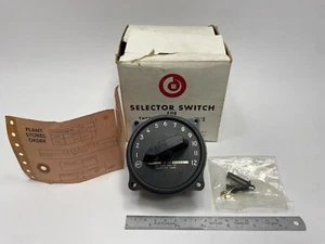 LEWIS 10S12 SELECTOR SWITCH 12 POSITION 1OS12 *NEW IN BOX WITH HARDWARE* - Picture 1 of 8